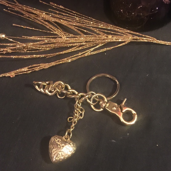 Jewelry - Heart charm keychain